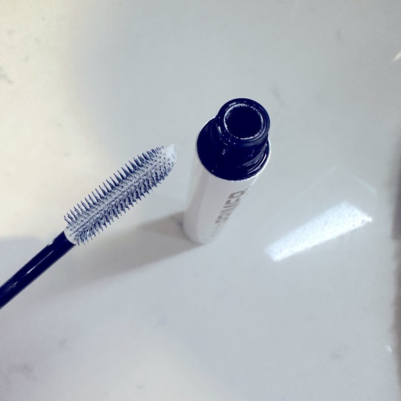 Grande cosmetics grande primer fortified lash plumping with peptides - Picture 4 of 4